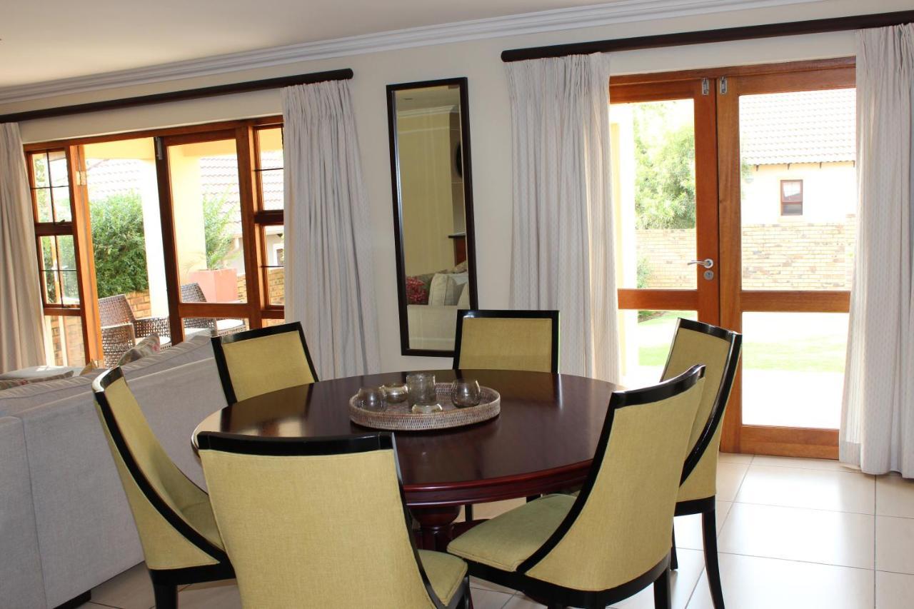 Topaz Cove Luxury Villas Идънвейл Екстериор снимка