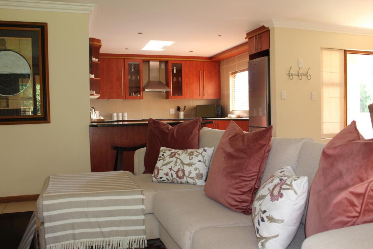Topaz Cove Luxury Villas Идънвейл Екстериор снимка