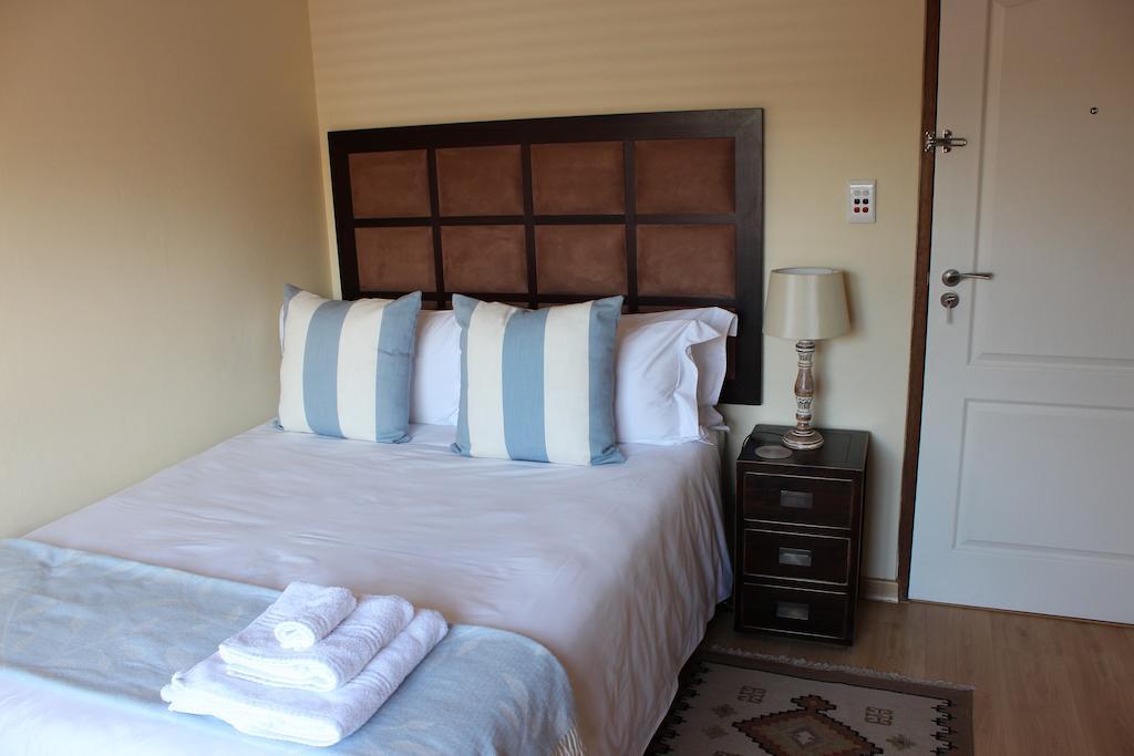 Topaz Cove Luxury Villas Идънвейл Екстериор снимка