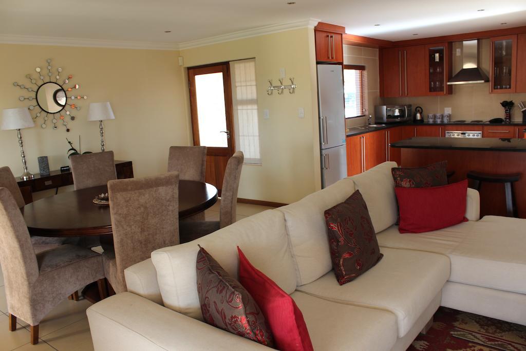 Topaz Cove Luxury Villas Идънвейл Екстериор снимка